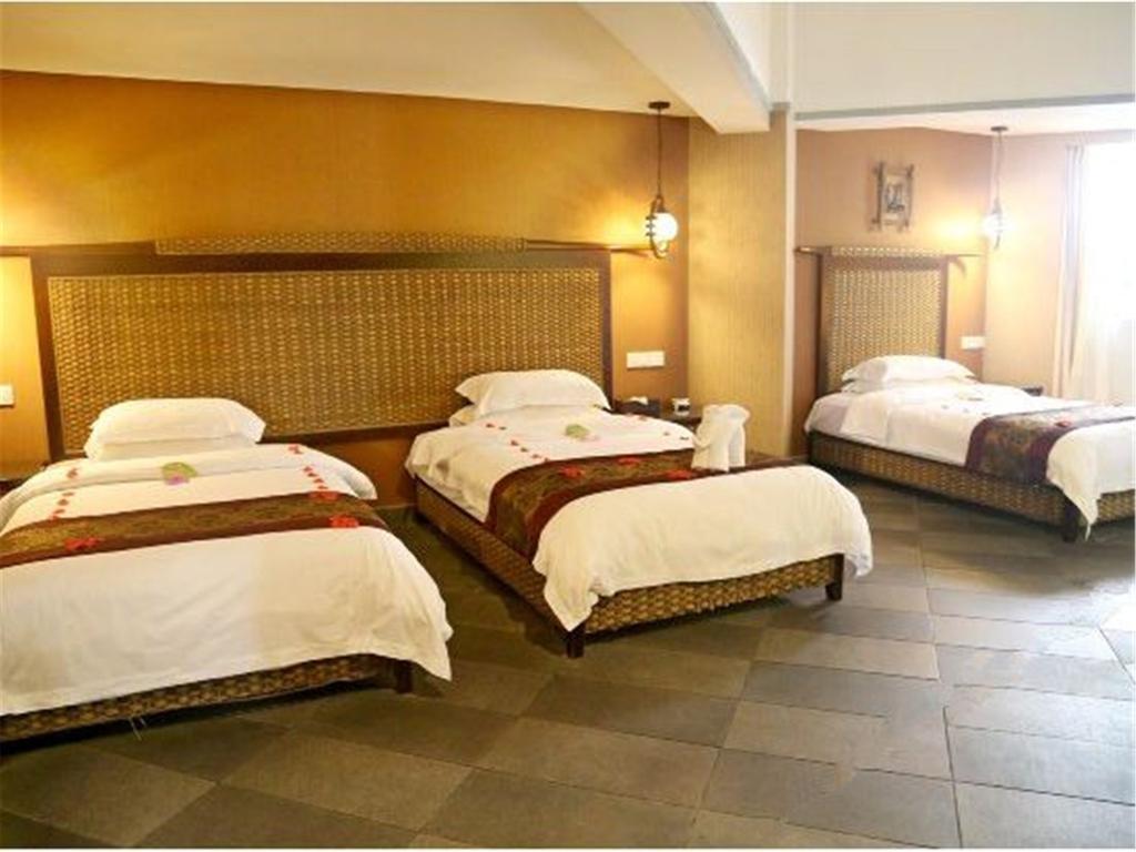 Serengeti Hotel Haikou  Exterior foto